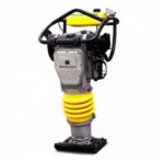 Mai compactor MASALTA MR 60R cu motor robin subaru pe benzina de 28 CP cu o amplitudine foarte mare
