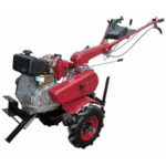 Motocultor WM 610 este un model ce are un motor pe motorina cu puterea de 7 cai. Pornirea se face manuala la sfoara. Pret redus la acest tip de moto sapa